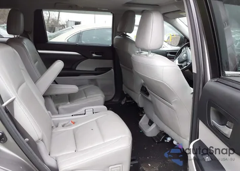 2017 Toyota Highlander Xle from USA, damaged, VIN 5TDJZRFH0HS520669